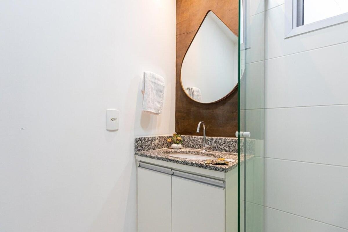 Novo E Espacoso 2 Ap. No Bras C/piscina/metro Bras Apartamento